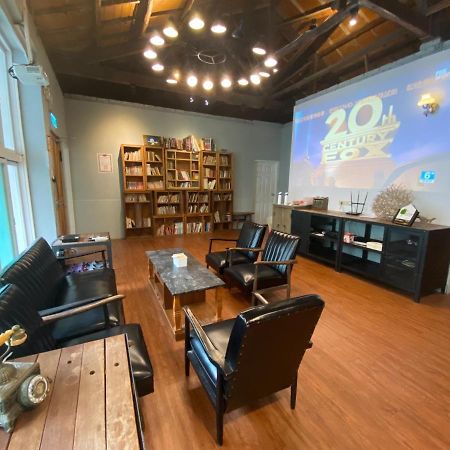 Tainan Macarthur Homestay ภายนอก รูปภาพ