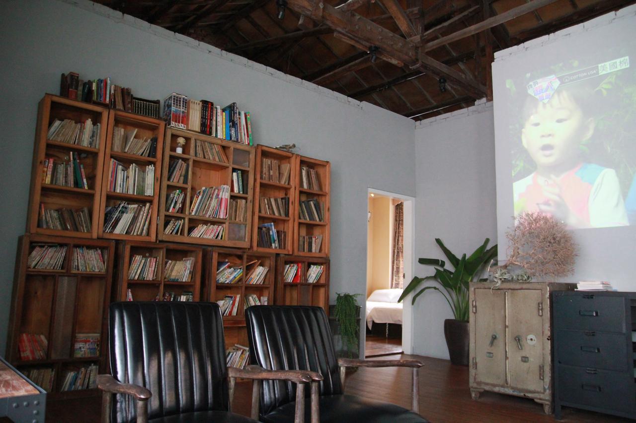 Tainan Macarthur Homestay ภายนอก รูปภาพ