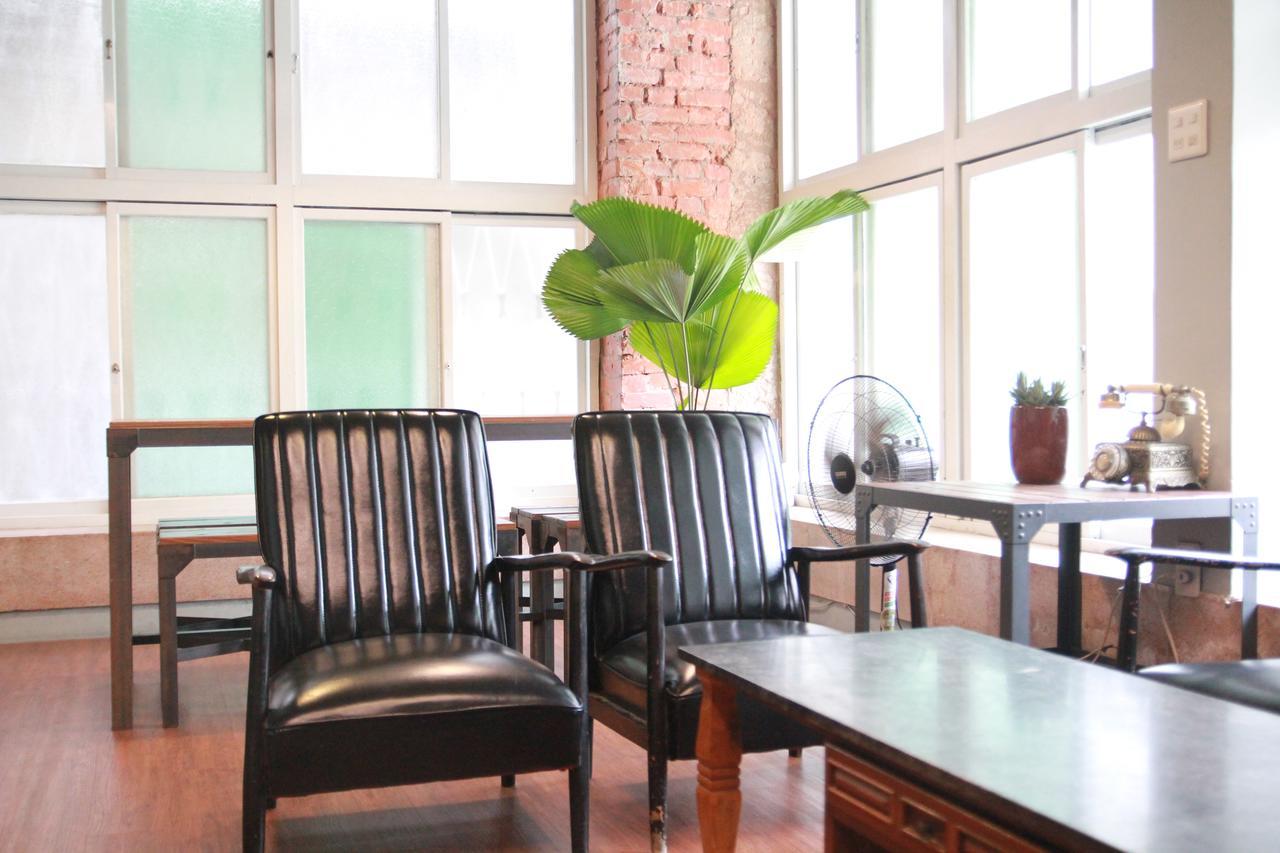 Tainan Macarthur Homestay ภายนอก รูปภาพ
